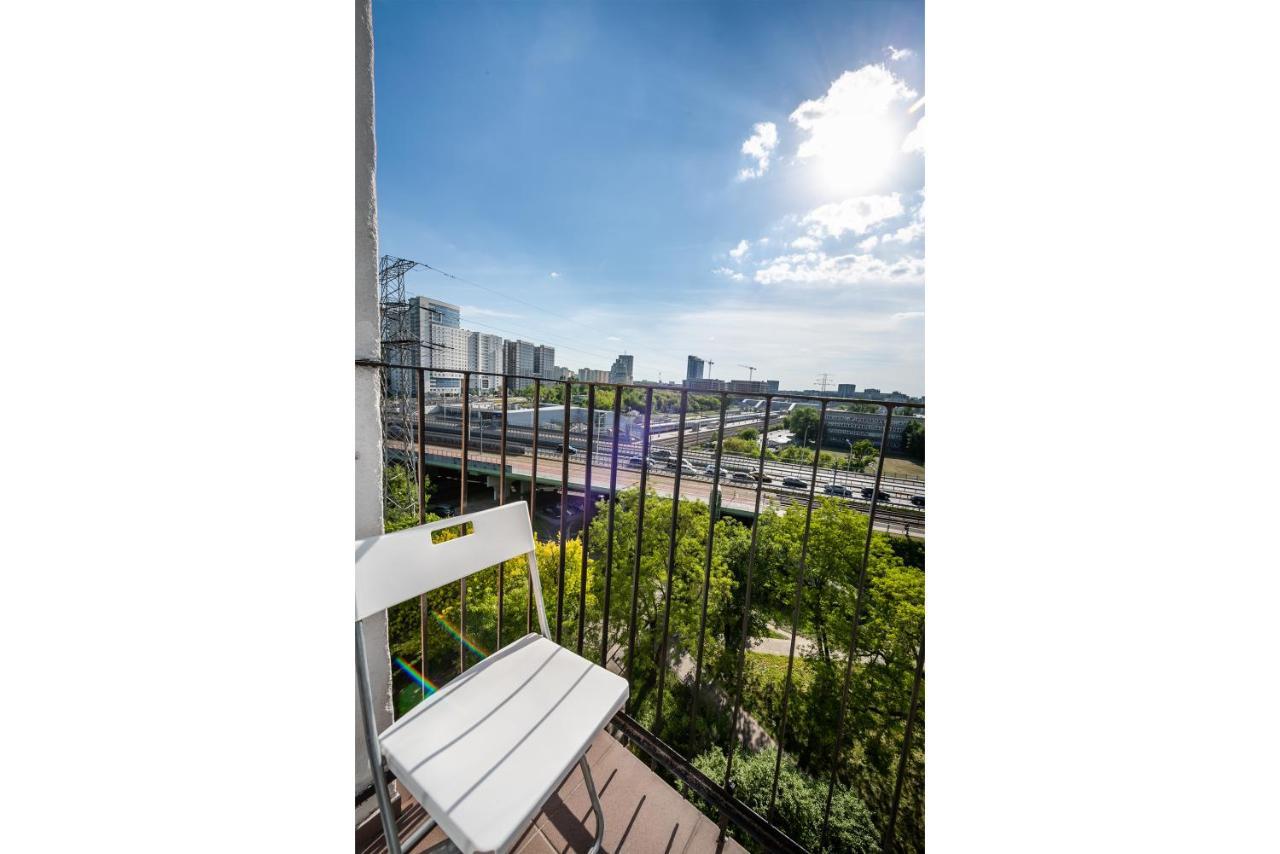 Metro Dworzec Gdanski Elegant Studio Apartment Варшава Екстериор снимка