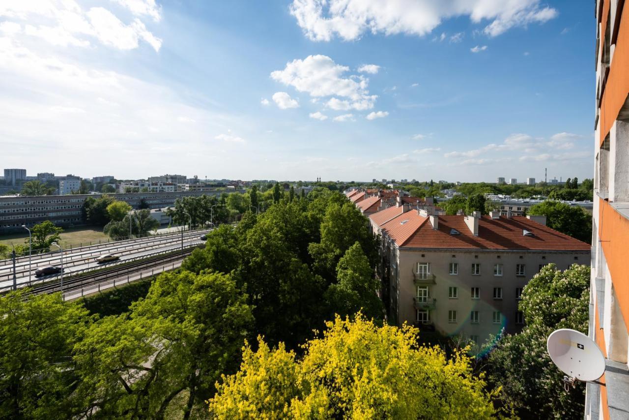 Metro Dworzec Gdanski Elegant Studio Apartment Варшава Екстериор снимка